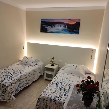 그라나딜라데아보나 Casa Marta. 빌라 외부 사진
